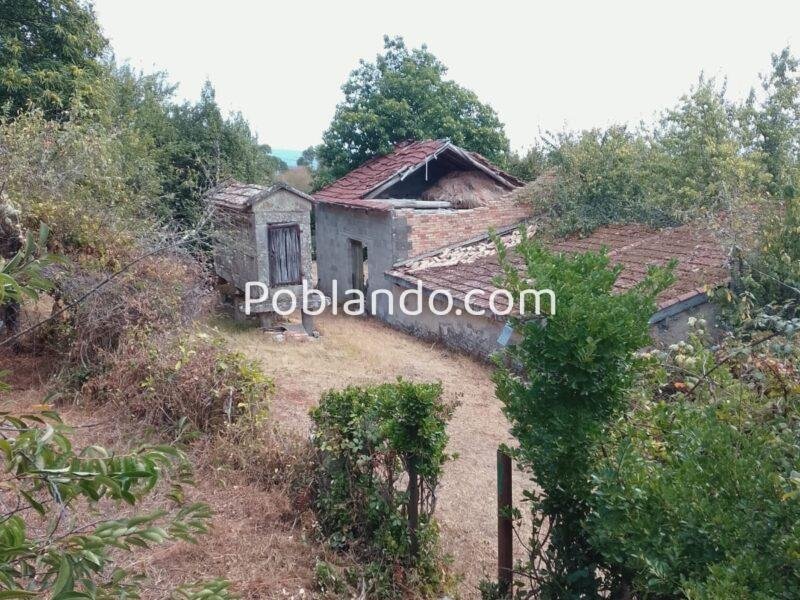 SE VENDE CASA EN O CARBALLIÑO