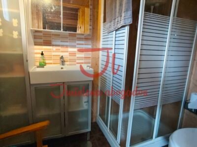 Casa con finca en Salcedo (Quirós)