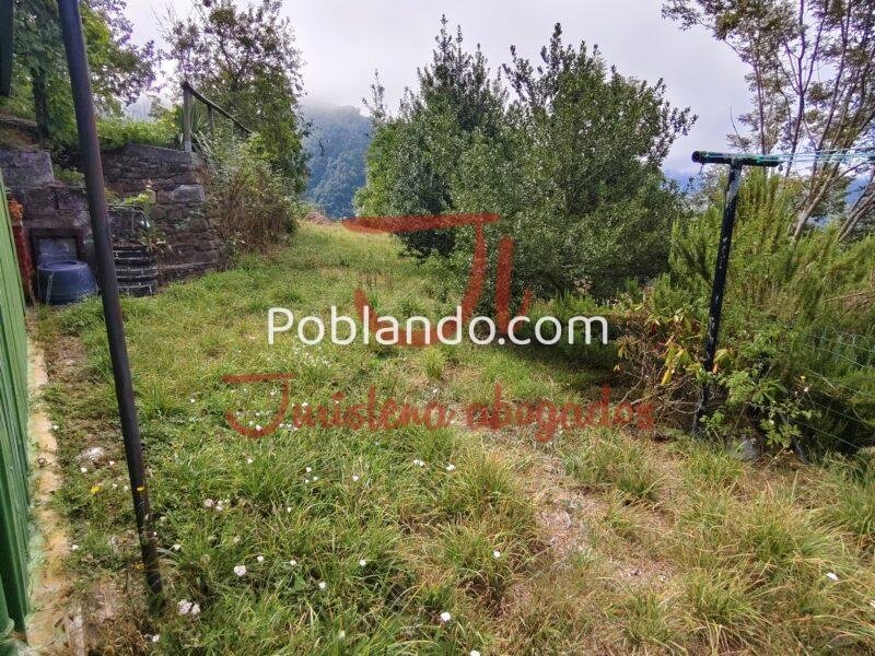 Casa con finca en Salcedo (Quirós)