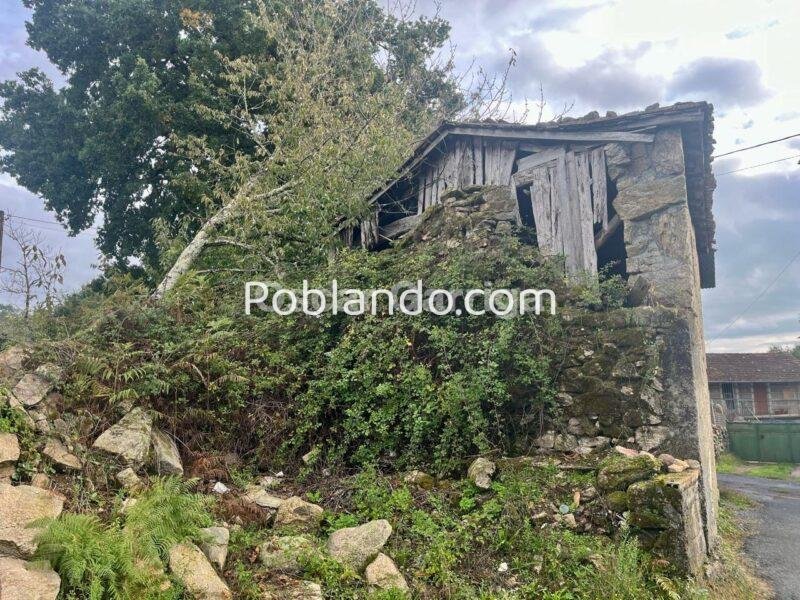 CASA PARA REFORMAR, MÁS SOLAR INDEPENDIENTE CON CASA EN RUINAS DE PIEDRA DEL PAÍS APROVECHABLE. LAIANTES DE ARRIBA, MASIDE, OURENSE (GALICIA)