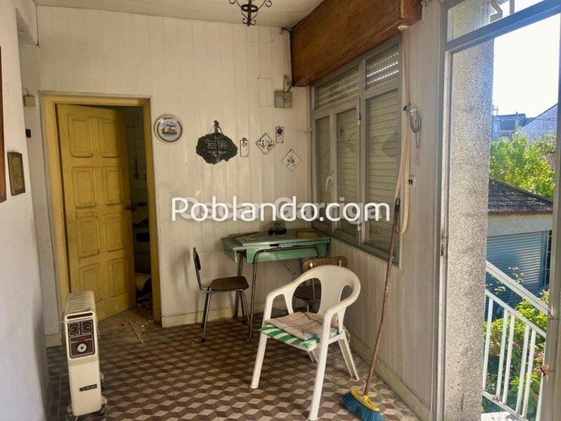 CASA CÉNTRICA, CON JARDÍN, FANTÁSTICAS PAREDES DE PIEDRA, TEJADO Y CANALONES NUEVOS. CEA, OURENSE (GALICIA)