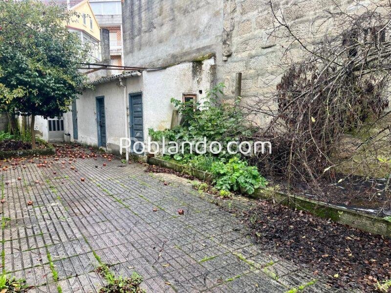 FANTÁSTICA CASA DE PIEDRA. BAJO, DOS PLANTAS y BUHARDILLA, CON PEQUEÑO TERRENO. MÚLTIPLES OPCIONES. CARBALLIÑO, OURENSE, GALICIA (SPAIN)