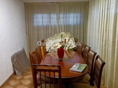 VIVIENDA INDEPENDIENTE TOTALMENTE AMUEBLADA DE 252 m2, CON FINCA DE 1350 m2 Y DOS DEPENDENCIAS AGRÍCOLAS DE 122m2 y 20 m2 RESPECTIVAMENTE. O BOLO, MASIDE, OURENSE, GALICIA (SPAIN)).