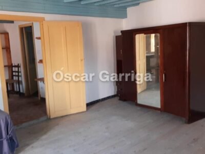PRECIOSA CASA DE PUEBLO DE 190 m2, PIEDRA DEL PAIS, TEJADO PERFECTO, BALCÓN CON VISTAS, GARAJE Y FINCA DE 780 m2. EN OUTEIRO DE LAXE, ALLARIZ, OURENSE.-