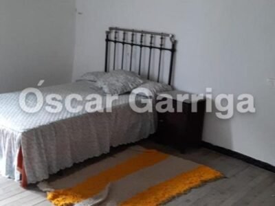 PRECIOSA CASA DE PUEBLO DE 190 m2, PIEDRA DEL PAIS, TEJADO PERFECTO, BALCÓN CON VISTAS, GARAJE Y FINCA DE 780 m2. EN OUTEIRO DE LAXE, ALLARIZ, OURENSE.-