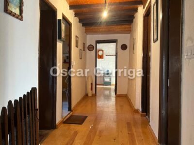 FANTÁSTICA CASA SEÑORIAL DE 664 m2, CON FINCA URBANIZABLE DE 3455 m2. CASTRO DE CARBALLEDO, LUGO, GALICIA (SPAIN)