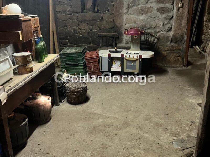 FANTÁSTICA CASA SEÑORIAL DE 664 m2, CON FINCA URBANIZABLE DE 3455 m2. CASTRO DE CARBALLEDO, LUGO, GALICIA (SPAIN)
