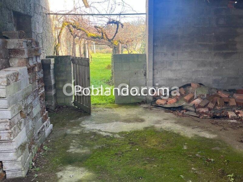 FANTÁSTICA CASA SEÑORIAL DE 664 m2, CON FINCA URBANIZABLE DE 3455 m2. CASTRO DE CARBALLEDO, LUGO, GALICIA (SPAIN)