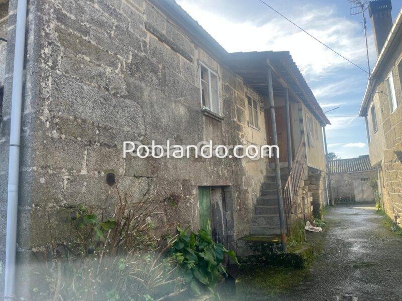 CASA DE PIEDRA PARA REFORMAR, CON TEJADO EN PERFECTO ESTADO, DIVISIONES INTERIORES, AGUA, ALCANTARILLADO, ELECTRICIDAD Y EXCELENTES VISTAS. LONGOS, CEA, OURENSE (SPAIN)