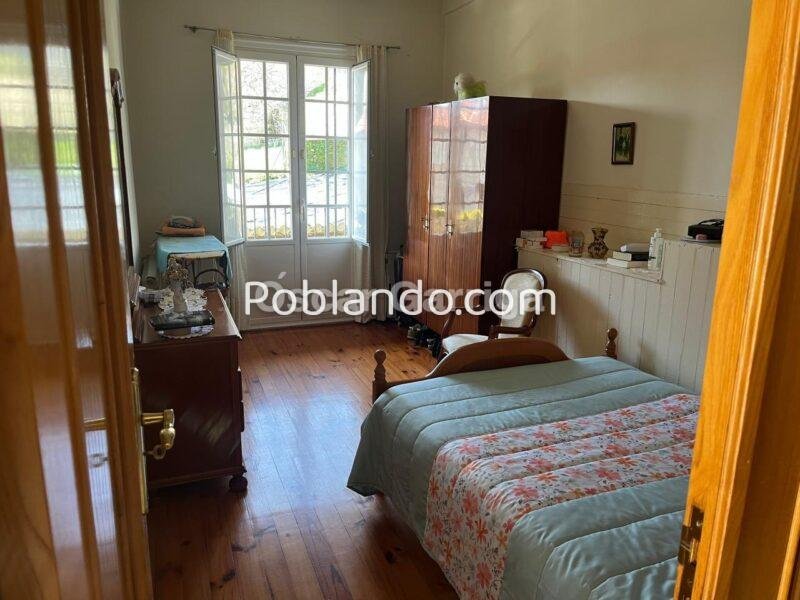 CASA SEÑORIAL GALLEGA, DE 300 m2, UBICADA A POCOS METROS DEL ENCLAVE DEL MONASTERIO DE OSERA, CON FINCA CONTIGUA DE 300 m2. OSERA, CEA, OURENSE (SPAIN).