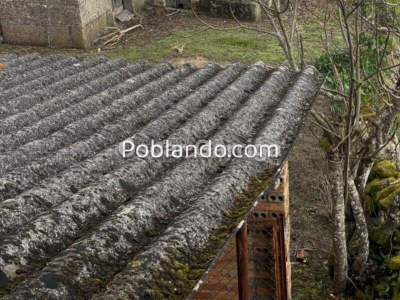 CASA RURAL GALLEGA CON BALCÓN A TODO SU LARGO Y MUCHOS METROS DE POSIBILIDADES. GONTÁN, SAN AMARO, OURENSE (SPAIN).