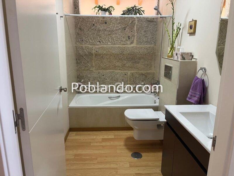 DELICIA DE CASA DE PUEBLO TRAS REFORMA INTEGRAL, 414 m2, CON JARDÍN Y CIERRE TOTAL PERIMETRAL. O BOLO, MASIDE, OURENSE (SPAIN).
