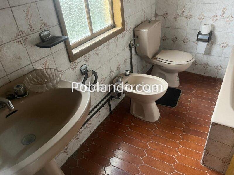 CASA DE PUEBLO A POCOS KM DE CARBALLIÑO, QUE NECESITARIA REFORMA IMPORTANTE Y COCINA NUEVA. SOUTO-PITEIRA, CARBALLIÑO, OURENSE (SPAIN).