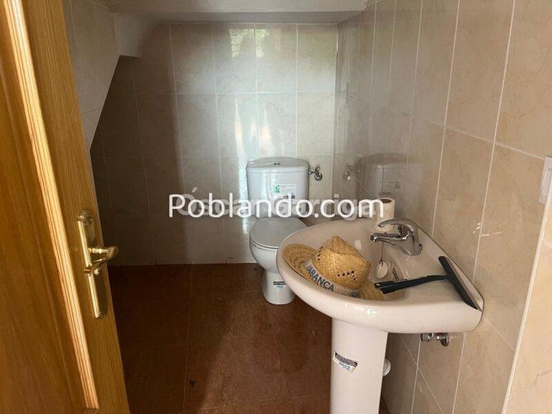 INMUEBLE DEL RURAL GALLEGO COMPUESTO POR DOS VIVIENDAS ADOSADAS y GARAJE COLINDANTE (298 m2). FREÁS, PUNXIN, OURENSE (SPAIN)