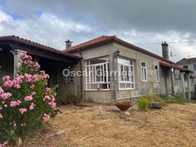 FANTÁSTICA CASA DE PIEDRA Y PLANTA BAJA (107 m2), CON FINCA COLINDANTE DE 1.200 m2. COTELAS, PIÑOR, OURENSE (SPAIN).