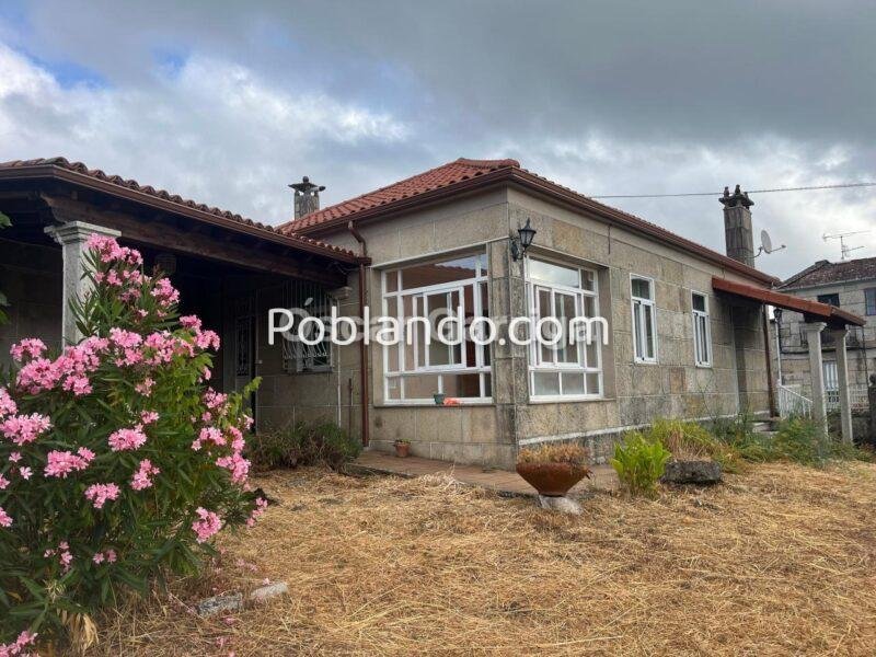 FANTÁSTICA CASA DE PIEDRA Y PLANTA BAJA (107 m2), CON FINCA COLINDANTE DE 1.200 m2. COTELAS, PIÑOR, OURENSE (SPAIN).