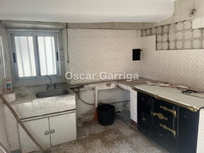 FANTÁSTICA CASA (118 m2) EN EL CENTRO DE CEA, OURENSE (SPAIN), A UN PRECIO INCOMPARABLE. NECESITA MUY POCA REFORMA.
