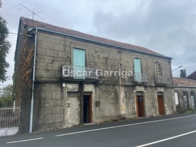 VIVIENDA DE DOS PLANTAS, LA BAJA PARA HABILITAR CON POCO DINERO, Y FINCA COLINDANTE DE 700 M2. STA. EULALIA DE CAMBA, RODEIRO (PONTEVEDRA)