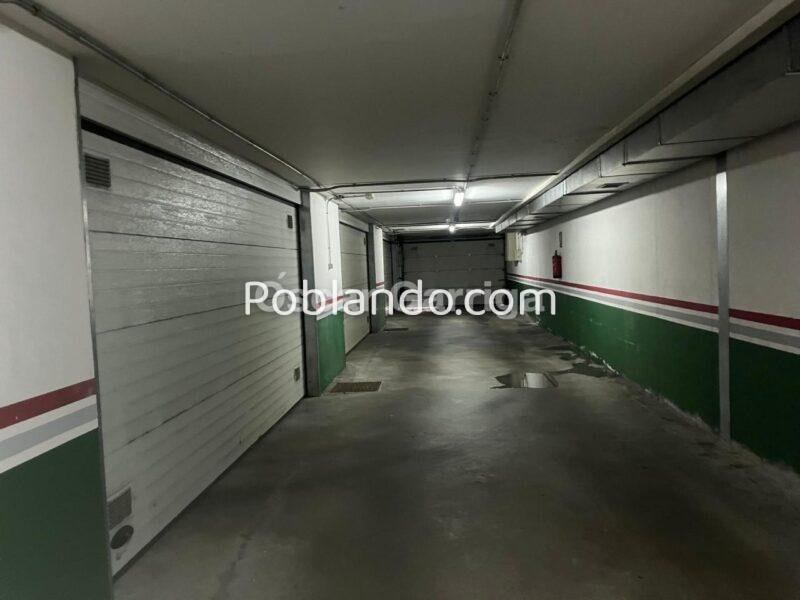 JOYAZA GALAICA; ADOSADO COMPUESTO POR SÓTANO; DOS PLANTAS Y BAJO CUBIERTA; TOTALMENTE AMUEBLADOS CON CALIDAD Y BUEN GUSTO. CAMBEO, COLES, OURENSE (SPAIN).