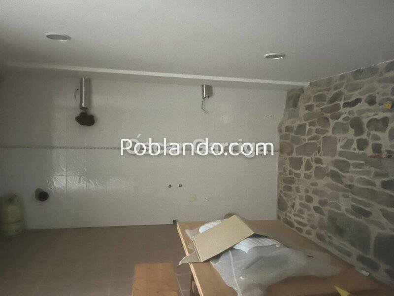 PRECIOSO INMUEBLE DEL RURAL GALLEGO, REGISTRADO. CARDEDO, O IRIXO, OURENSE.
