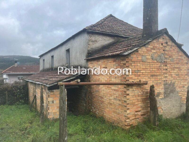 CASA DEL RURAL GALLEGO QUE NECESITA REFORMA, UBICADA EN PLENA NATURALEZA. BECOÑA DE ABAIXO, BOBORÁS, OURENSE.