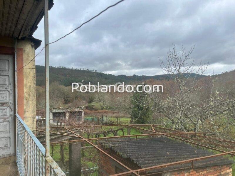 CASA DEL RURAL GALLEGO QUE NECESITA REFORMA, UBICADA EN PLENA NATURALEZA. BECOÑA DE ABAIXO, BOBORÁS, OURENSE.