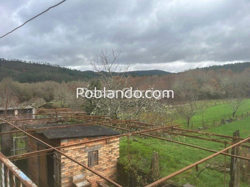 CASA DEL RURAL GALLEGO QUE NECESITA REFORMA, UBICADA EN PLENA NATURALEZA. BECOÑA DE ABAIXO, BOBORÁS, OURENSE.