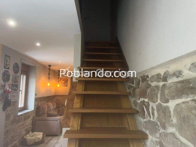 PRECIOSA CASA DEL RURAL GALLEGO, CON FINCA A SU FRENTE DE 780 M2. A TOLDA, GULPILLEIRAS, COLES (SPAIN).