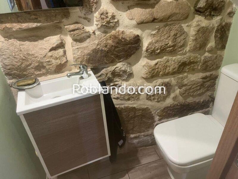 PRECIOSA CASA DEL RURAL GALLEGO, CON FINCA A SU FRENTE DE 780 M2. A TOLDA, GULPILLEIRAS, COLES (SPAIN).