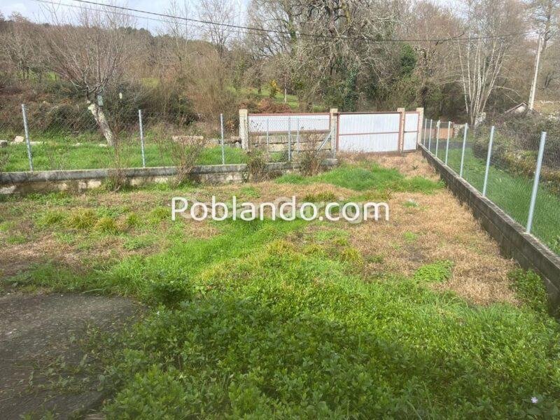 PRECIOSA CASA DEL RURAL GALLEGO, CON FINCA A SU FRENTE DE 780 M2. A TOLDA, GULPILLEIRAS, COLES (SPAIN).