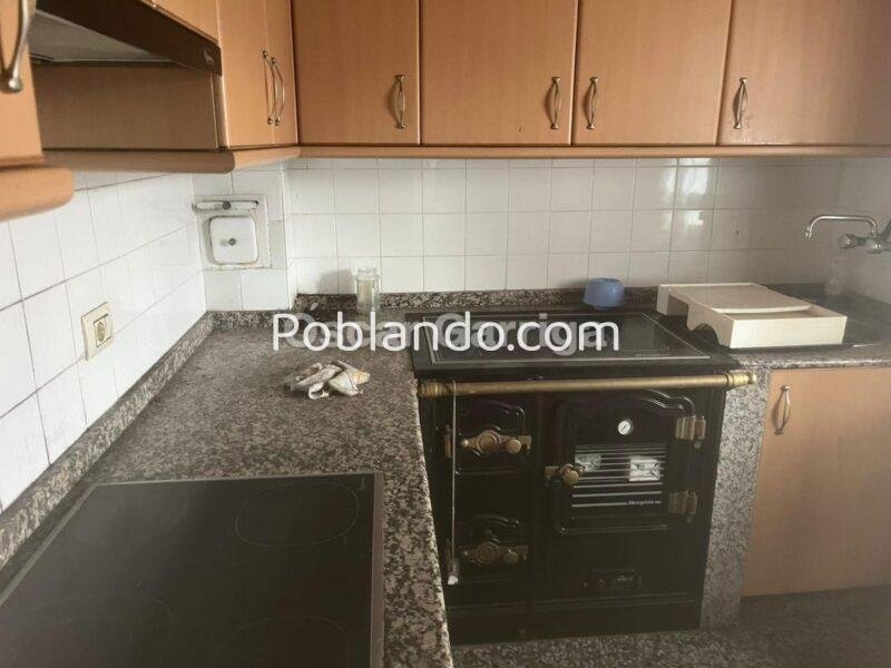 CASA DE PUEBLO, CON PATIO, POZO Y GALPÓN INDEPENDIENTE. DACÓN, MASIDE, OURENSE.
