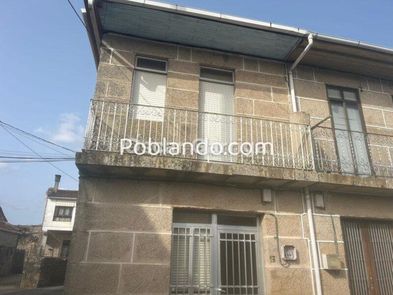 FANTÁSTICA ESTRUCTURA DE PIEDRA CON TEJADO EN BUEN ESTADO. POUSADA, MASIDE, OURENSE.
