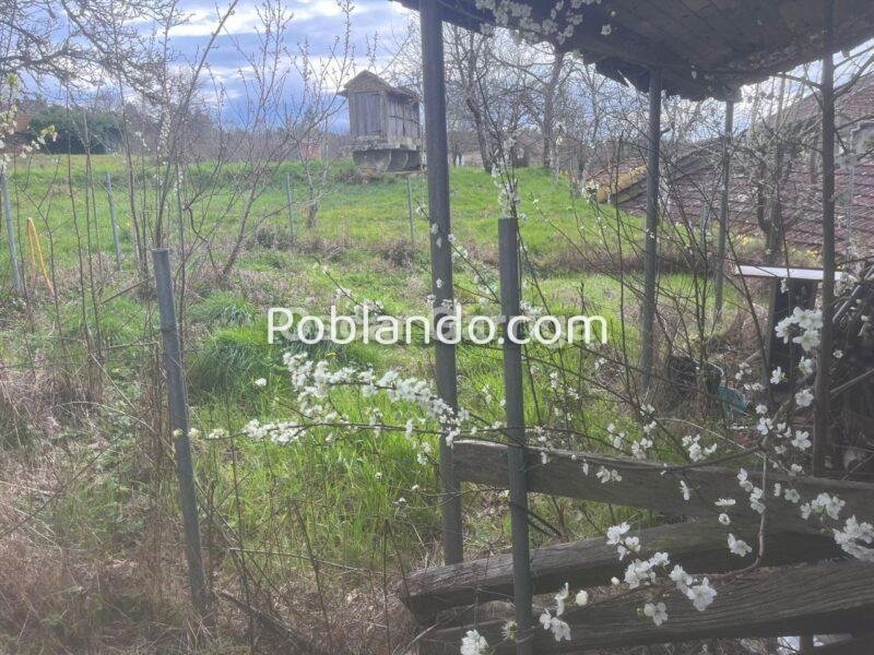 FANTÁSTICO POTENCIAL DE ESTA CASA DEL RURAL GALLEGO PARA RESTAURAR DESDE SU ESTRUCTURA. CANGUES, O IRIXO (OURENSE).