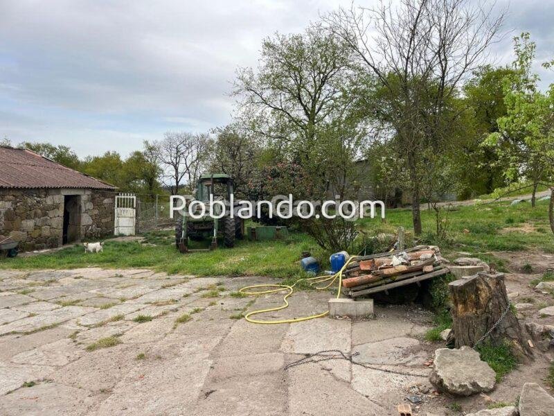 FANTÁSTICA PROPIEDAD COMPUESTA DE VIVIENDA, CAPILLA, PAJAR, HÓRREO,... DENTRO DE UNA FINCA DE 20.000 M2. CHANTADA, LUGO (SPAIN)