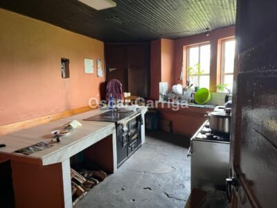FANTÁSTICA PROPIEDAD COMPUESTA DE VIVIENDA, CAPILLA, PAJAR, HÓRREO,... DENTRO DE UNA FINCA DE 20.000 M2. CHANTADA, LUGO (SPAIN)