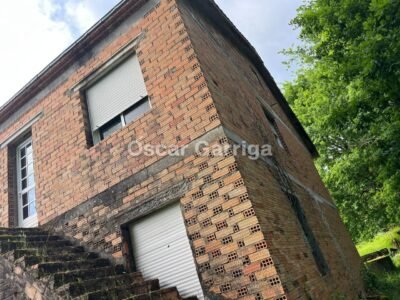 CASA PARA FINALIZAR, CON ESTRUCTURA, DIVISIONES REALIZADAS Y TEJADO EN PERFECTO ESTADO. TAMALLANCOS, VILLAMARÍN (OURENSE)