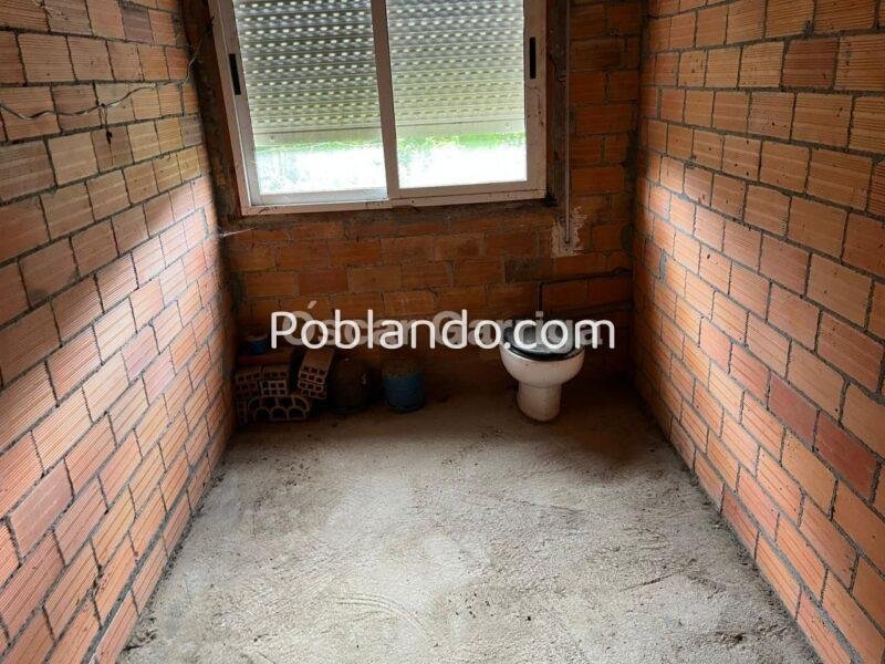 CASA PARA FINALIZAR, CON ESTRUCTURA, DIVISIONES REALIZADAS Y TEJADO EN PERFECTO ESTADO. TAMALLANCOS, VILLAMARÍN (OURENSE)