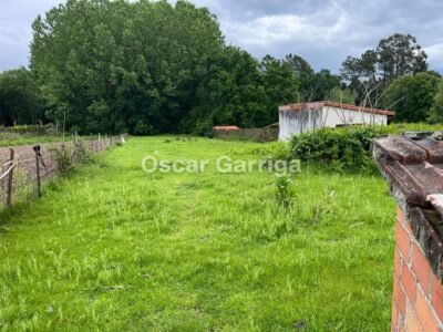 CASA DEL RURAL, CON FORJADO DE HORMIGÓN Y FINCA COLINDANTE, A SOLO 2 KM DE O CARBALLIÑO.