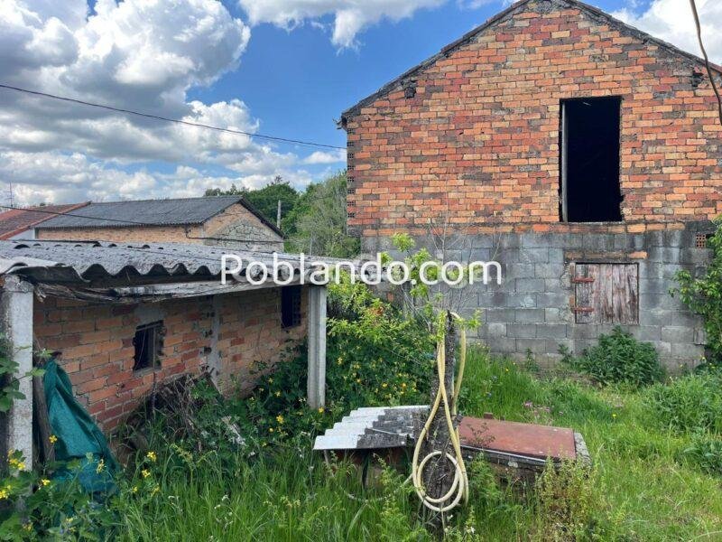 INMUEBLE COMPUESTO POR VIVIENDA, GALPONES Y FINCAS CONTIGUAS, A 4 KM DE O CARBALLIÑO. SAA, SEOANE, CARBALLIÑO (OURENSE).