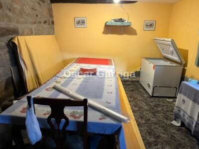 INMUEBLE COMPUESTO POR VIVIENDA, GALPONES Y FINCAS CONTIGUAS, A 4 KM DE O CARBALLIÑO. SAA, SEOANE, CARBALLIÑO (OURENSE).