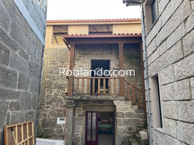 FANTÁSTICO INMUEBLE (243 m2) RECIEN REFORMADO. TRES PLANTAS DIÁFANAS. LA P.BAJA LISTA PARA ENTRAR A VIVIR CON MUY POCA INVERSIÓN. CEA, OURENSE (SPAIN).