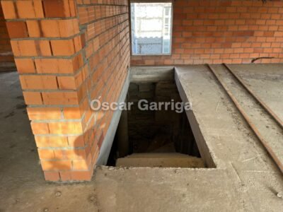 FANTÁSTICO INMUEBLE (243 m2) RECIEN REFORMADO. TRES PLANTAS DIÁFANAS. LA P.BAJA LISTA PARA ENTRAR A VIVIR CON MUY POCA INVERSIÓN. CEA, OURENSE (SPAIN).