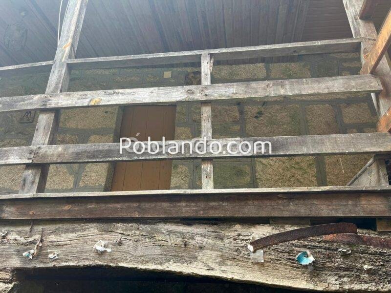 FANTÁSTICO INMUEBLE PARA REFORMAR A MEDIO CAMINO ENTRE O CARBALLIÑO Y O RIBEIRO. SAN FIZ DO VARÓN, CARBALLIÑO (OURENSE).