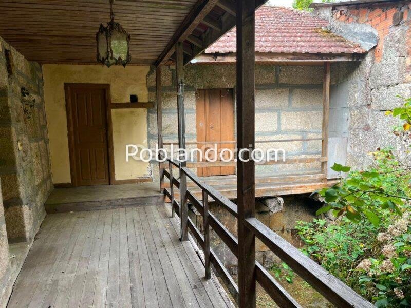 FANTÁSTICO INMUEBLE PARA REFORMAR A MEDIO CAMINO ENTRE O CARBALLIÑO Y O RIBEIRO. SAN FIZ DO VARÓN, CARBALLIÑO (OURENSE).