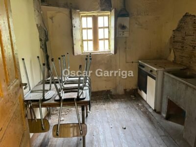 FANTÁSTICO INMUEBLE PARA REFORMAR A MEDIO CAMINO ENTRE O CARBALLIÑO Y O RIBEIRO. SAN FIZ DO VARÓN, CARBALLIÑO (OURENSE).