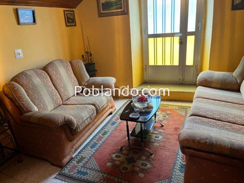 CASA DE PUEBLO GALLEGA, CON FINCA COLINDANTE, GARAJE, PLANTA BAJA Y DOS PLANTAS ALTAS. A TOLDA, CARBALLEDO (LUGO)