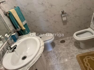 CASA DE PUEBLO GALLEGA, CON FINCA COLINDANTE, GARAJE, PLANTA BAJA Y DOS PLANTAS ALTAS. A TOLDA, CARBALLEDO (LUGO)