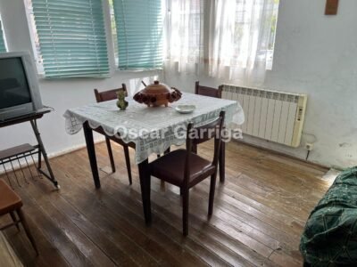 CASA DEL RURAL, FORMADA POR DOS CUERPOS DE CONSTRUCCIÓN, Y PEQUEÑA FINCA COLINDANTE. REGISTRADA. A TOLDA, CARBALLEDO (LUGO)