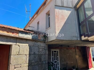 VIVIENDA LISTA PARA ENTRAR A VIVIR, GARAJE Y BODEGA INDEPENDIENTES, MAS FINCA DE 2091 m2. BARRÁN, PIÑOR (OURENSE)