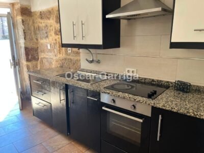 VIVIENDA LISTA PARA ENTRAR A VIVIR, GARAJE Y BODEGA INDEPENDIENTES, MAS FINCA DE 2091 m2. BARRÁN, PIÑOR (OURENSE)